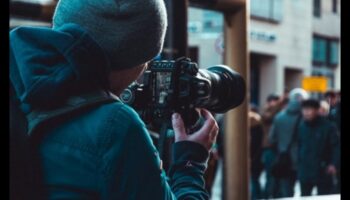 تم الكشف عن الابتكار: معدات التصوير الفوتوغرافي المتطورة في متناول يدك