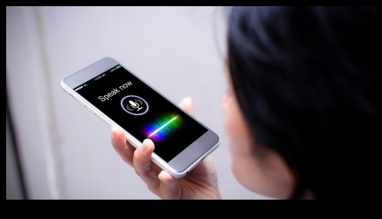 مركز الأوامر الصوتية: ملحقات مع مساعدين افتراضيين مدمجين